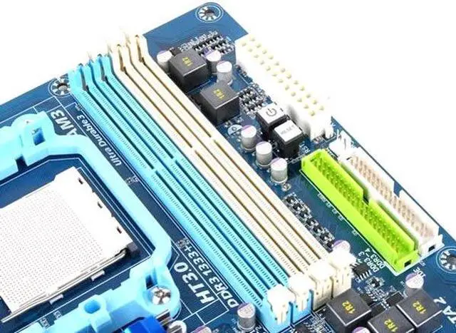 Alt view image 3 of 4 - GIGABYTE GA-MA790FXT-UD5P Socket AM3 AMD 790FX DDR3 16GB ATX