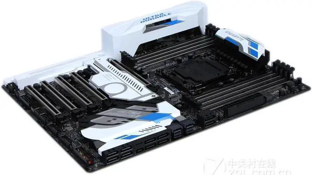 Alt view image 3 of 4 - GIGABYTE X99-Designare EX(rev.1.0) LGA 2011-V3 Intel X99 DDR4 128GB ATX