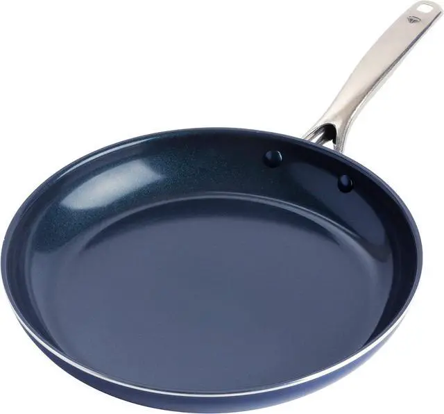 Main image of Blue Diamond Cookware 12" Frying Pan Skillet, Diamond Infused Healthy Ceramic Nonstick, PFAS and PFOA-Free, Dishwasher Safe, Oven Safe, Even Heating, Metal Utensil Safe, Warp Control, Blue
