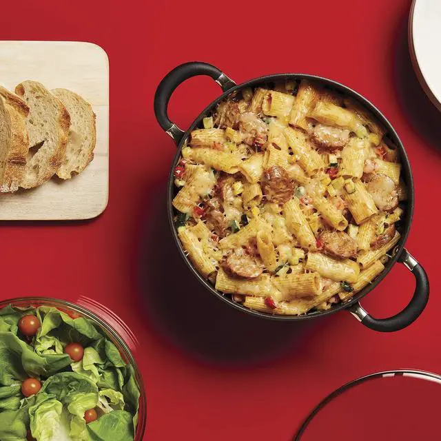 Alt view image 2 of 6 - Circulon Symmetry Hard Anodized Nonstick Casserole Dish/Casserole Pan with Lid - 5.5 Quart, Black