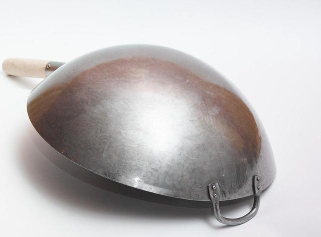 Alt view image 2 of 7 - Craft Wok Big 16 Inch Heavy Hand Hammered Carbon Steel Pow Wok with Wooden and Steel Helper Handle (Round Bottom) / 731W138