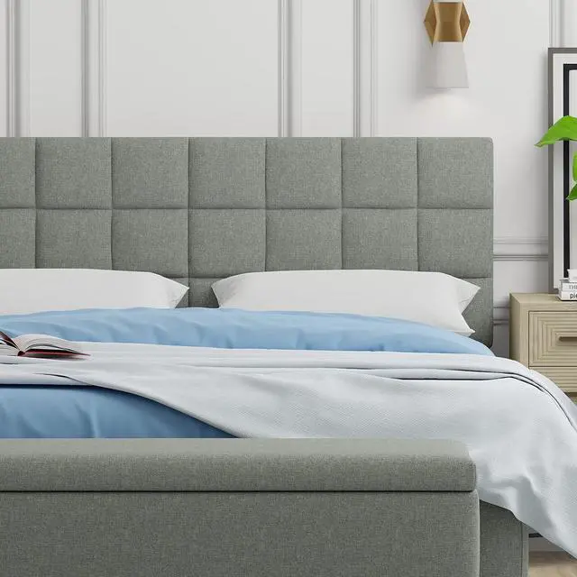 Main image of Glenwillow Home Varia 20" Tall Panel Upholstered Headboard, 3-Row Square Tufting, Full Size, Light Gray