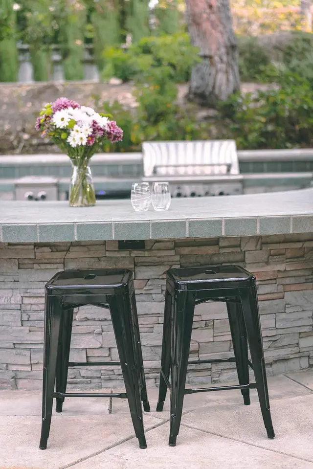 Alt view image 2 of 7 - Vogue Furniture Direct 24" Bar Stools Black Backless Metal Barstools Indoor-Outdoor Counter Height Stools with Square Seat, Set of 2 - VF1571001
