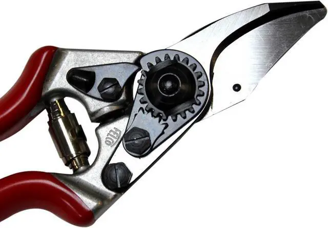 Alt view image 7 of 7 - Felco Pruning Shears (F 6) - High Performance Swiss Made One-Hand Garden Pruners - 100052385