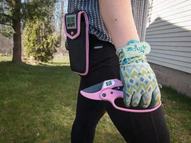 Alt view image 2 of 6 - EZ Kut Heavy Duty Pruners Ratchet Hand Pruner with Ratcheting Action Great Garden Hand Tool Clippers Gardening pruners arthritis tools Ratcheting Anvil Hand Pruner Pruning Shears Heavy Duty Since 1988