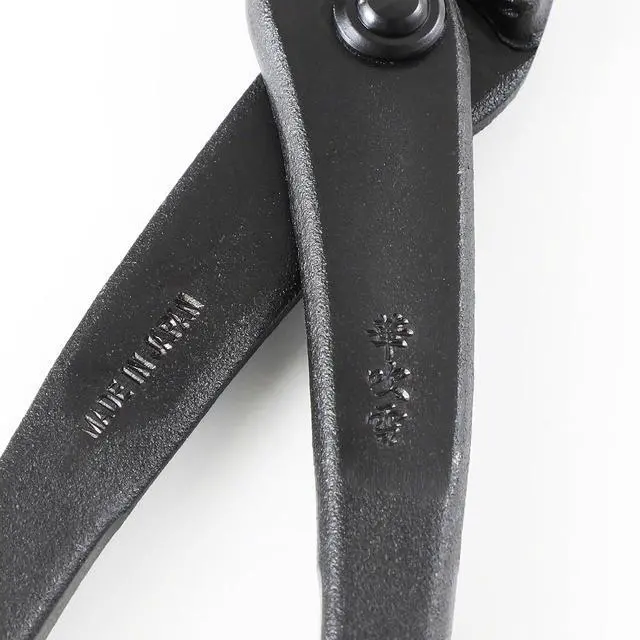 Alt view image 4 of 7 - Wazakura Hanafubuki Hand Forged Bonsai Tree Wire Cutter MADE IN JAPAN 7.7inch (195mm), Japanese Garden Tool, Rounded Ends - Black
