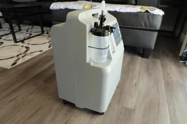 Alt view image 4 of 6 - 5L heavy duty 24H working medical Oxygen Concentrator Generator Oxygen Machine For hospital and home Use