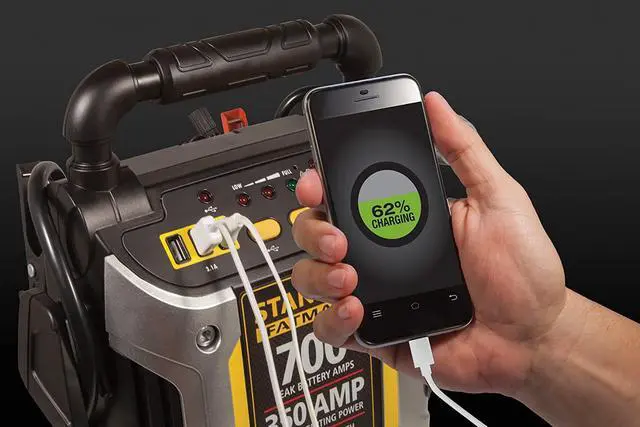 Alt view image 5 of 7 - Stanley J7CS 700 Amp Jump Starter with Compressor