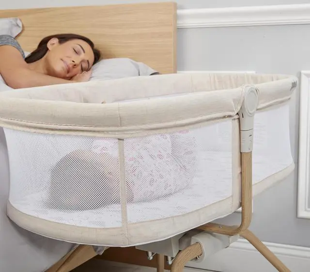 Alt view image 6 of 7 - Little Cloud Gliding Bassinet