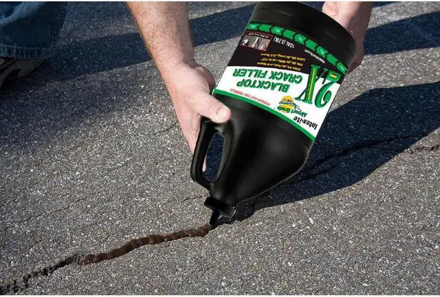 Alt view image 2 of 2 - 1 Gal. 2X Premium Blacktop Crack Filler