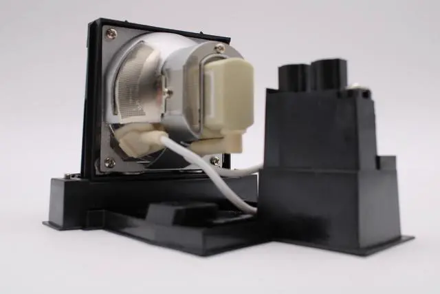 Alt view image 7 of 7 - Advanced Lamps Lamp & Housing for The Infocus IN3106 Projector