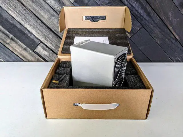 Alt view image 4 of 4 - In Stock Goldshell SC BOX (Without PSU) 900Gh/s Simple Mining Machine Low Noise Miner Small Home Riching