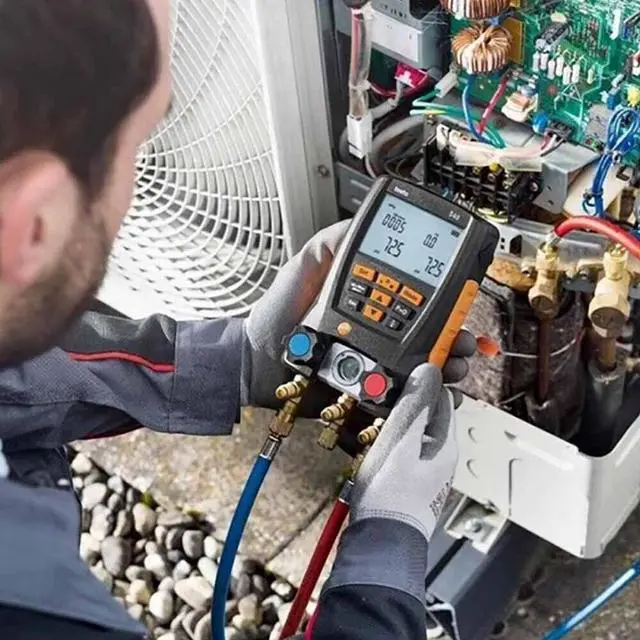 Alt view image 5 of 7 - Testo 549 Aluminum Digital Manifold Gauge for Refrigeration Systems / Heat Pumps