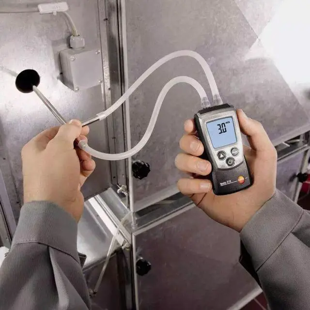 Alt view image 3 of 6 - Testo 510 0563 0510 Temperature Compensation Digital Manometer Range 0to100 hPa