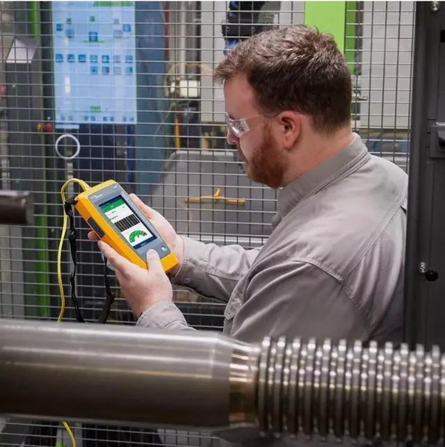 Alt view image 5 of 6 - Fluke Networks LinkIQ Industrial Ethernet Cable Wi-Fi Network Tester LIQ-100-IE