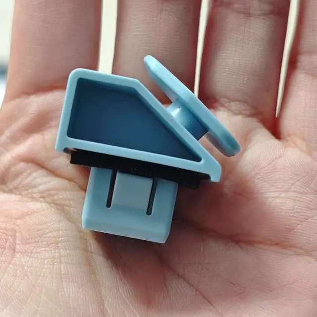 Alt view image 6 of 6 - Yassdwbn 6Pcs 90650-T2A-003 Tail Lamp Retainer Clips For Honda Accord