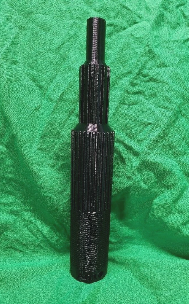 Alt view image 2 of 4 - MASSEY FERGUSON MF 135 155 165 245 CLUTCH ALIGNMENT LINE UP TOOL 10x25 AG10