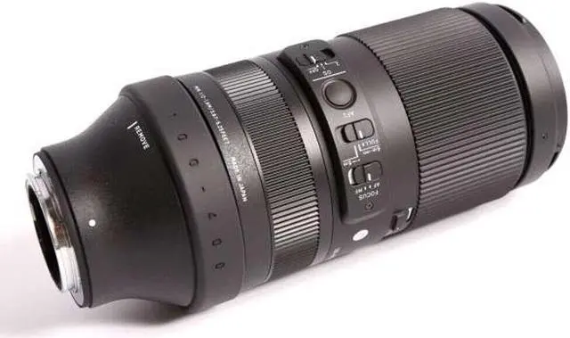 Alt view image 4 of 4 - Sigma 100-400mm f/5-6.3 DG DN OS Contemporary Lens for Sony E 7PC Accessory Kit