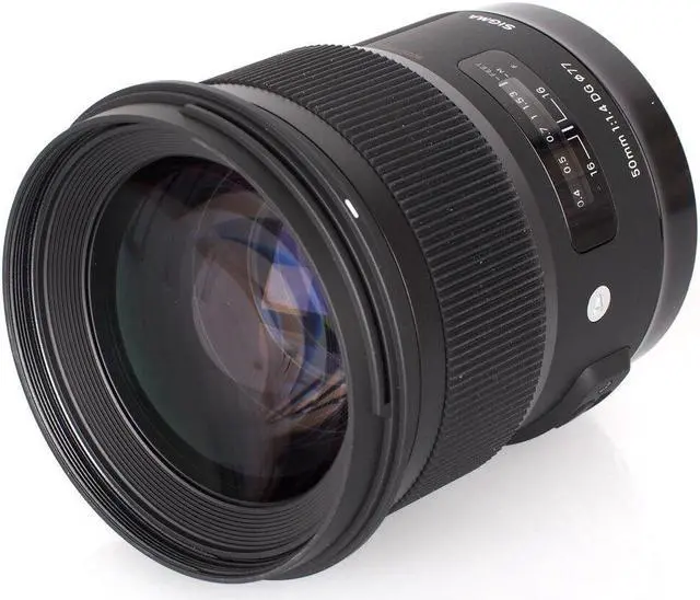 Alt view image 2 of 2 - Sigma 35mm f/1.4 DG HSM Art Lens for Sony A DSLR Cameras 340205 Starter Bundle
