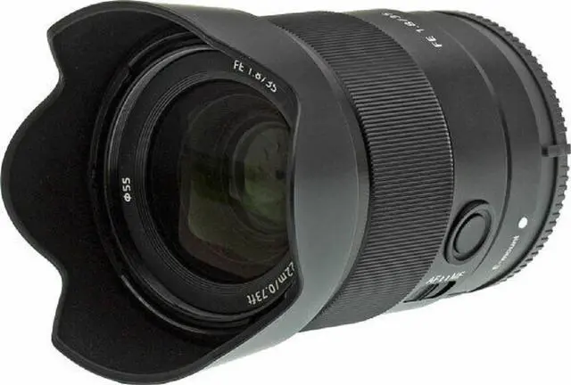 Alt view image 4 of 4 - Sony FE 35mm f/1.8 Lens SEL35F18F + UV Ultraviolet Filter