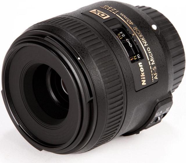 Nikon AF-S DX Micro NIKKOR 40mm f/2.8G Lens (Black) - 2200