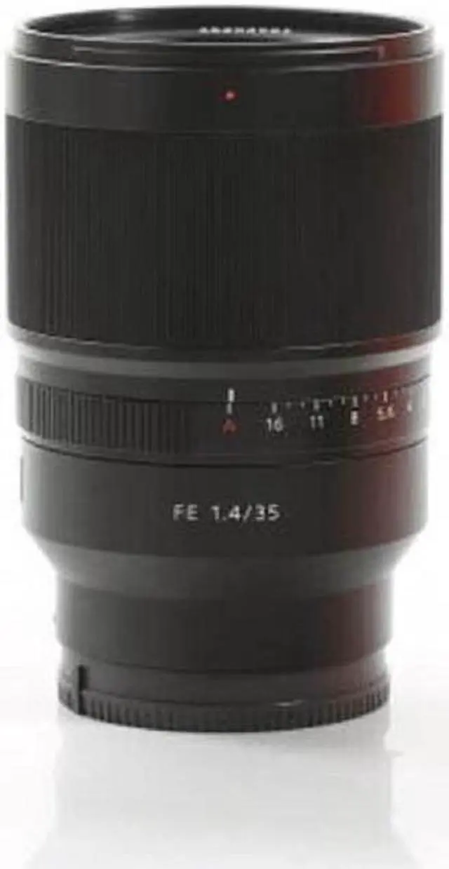 Alt view image 3 of 3 - Sony Distagon T* FE 35mm f/1.4 ZA Lens (Black) - Essential UV Filter Bundle