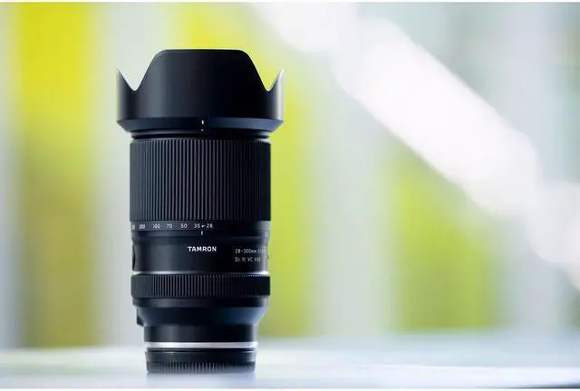 Alt view image 3 of 5 - Tamron 28-300mm f/4-7.1 Di III VC VXD Lens (Sony E) A074 - 7PC Accessory Bundle