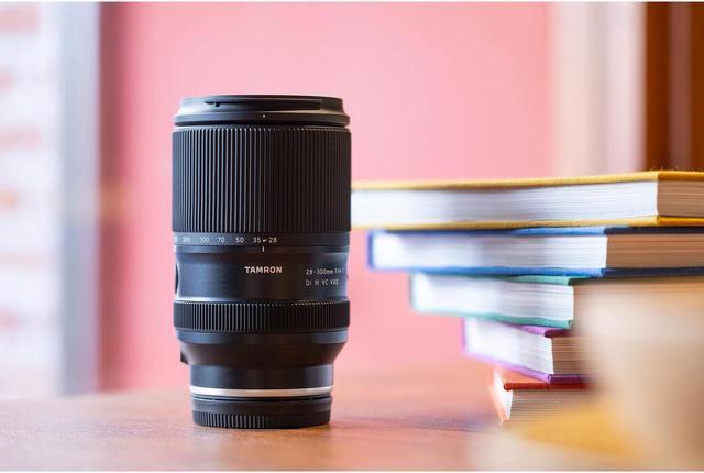 Alt view image 3 of 5 - Tamron 28-300mm f/4-7.1 Di III VC VXD Lens (Sony E) A074 - 10PC Accessory Bundle