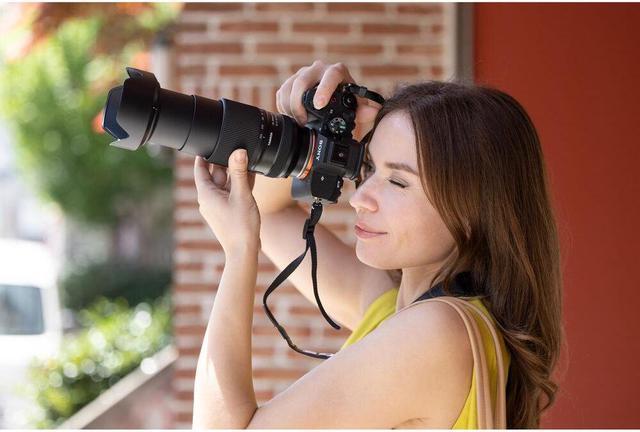 Alt view image 5 of 5 - Tamron 28-300mm f/4-7.1 Di III VC VXD Lens (Sony E) A074 - 10PC Accessory Bundle