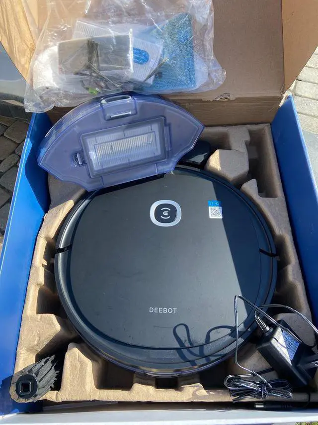 Alt view image 3 of 12 - Ecovacs Deebot OZMO U2 Pro Robot Vacuum Cleaner