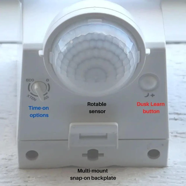 Alt view image 4 of 7 - IQ America LED Motion Security Flood Light ? 500 Lumen Battery-Powered - OEM