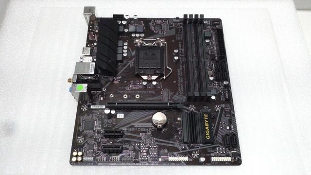 Refurbished: GIGABYTE B460M DS3H AC micro ATX Motherboard Intel