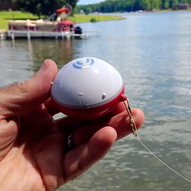 Alt view image 3 of 7 - ReelSonar Wireless Bluetooth Smart Fish Finder