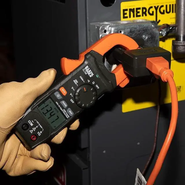 Alt view image 5 of 7 - Klein Tools CL120KIT Electrical Tester/Auto-Ranging Digital Clamp Meter Kit, GFCI Tester, Line Splitter, Pouch, Leads, 3 x AAA