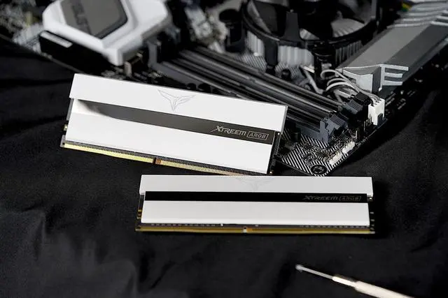 Alt view image 2 of 6 - TEAMGROUP T-Force Xtreem ARGB 3600MHz CL18 32GB (2x16GB) PC4-28800 Dual Channel DDR4 DRAM Desktop Gaming Memory Ram (White) - TF13D432G3600HC18JDC01