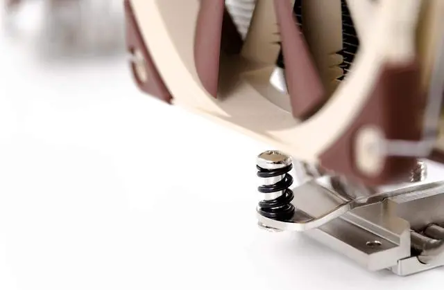 Alt view image 5 of 5 - Noctua NH-U12S, Premium CPU Cooler with NF-F12 120mm Fan (Brown)