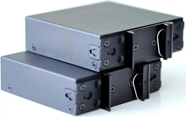Alt view image 5 of 5 - WIWAV WDH-2ET1FX-DC 10/100Mbps 3-Port Industrial Ethernet Media Converter with DIN Rail/Multi-Mount(UL Listed,Pack of 2,Fanless,-30~75)