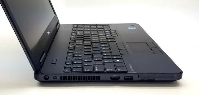 Alt view image 3 of 6 - DELL LATITUDE E5540 i5-4310U 2.0GHz 8GB RAM 256GB SSD WIFI/BT 15.6 INCH WIN10P EXTRAS
