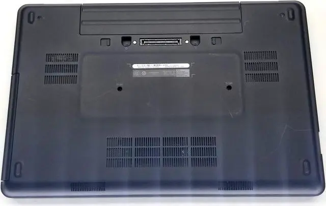 Alt view image 6 of 6 - DELL LATITUDE E5540 i5-4310U 2.0GHz 8GB RAM 256GB SSD WIFI/BT 15.6 INCH WIN10P EXTRAS