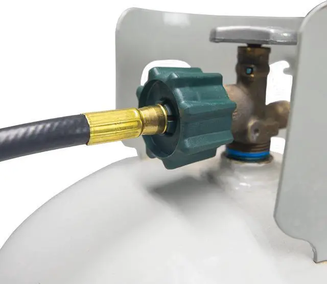 Alt view image 2 of 4 - Mr. Heater 12-Feet Propane Hose Assembly, Acme Nut x 1 by 20 Male Throwaway Cylinder Thread