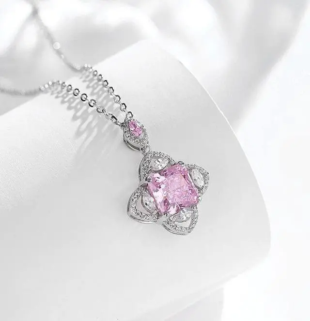 Main image of S925 Sterling Silver Necklace European and American Temperament Four-Angle Star High Carbon Diamond Pendant Fashion High Sense Silver Necklace for Women