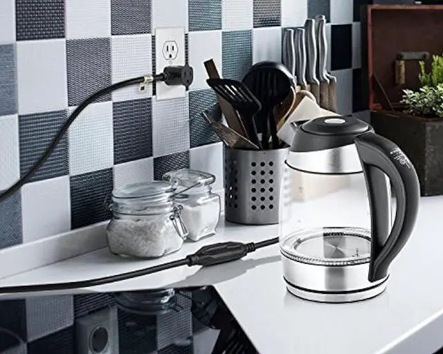 Alt view image 4 of 4 - Maximm Cable 2 Pack 6 Foot Angled Indoor Extension Cord/Wire, 2 Outlet Piggyback Extension Cord - Black - UL Listed