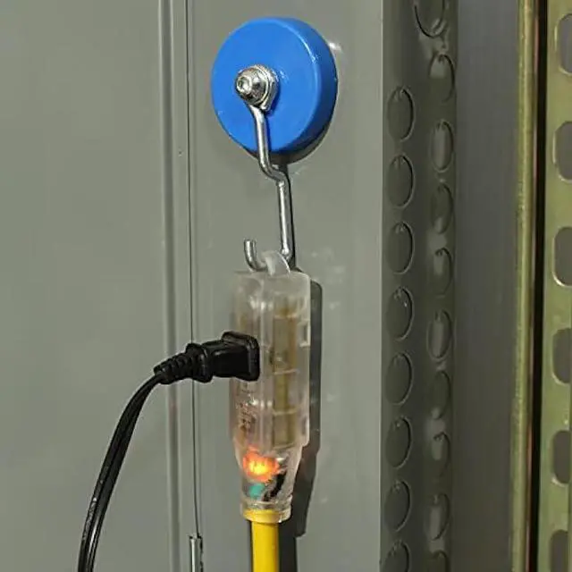 Alt view image 4 of 7 - Lighted Outdoor Extension Cord - Heavy Duty Yellow Power Cable Splitter by Journeyman-Pro 3-Prong NEMA 5-15P to Three Electrical Outlets (Inline Triple-Tap) 5-15R - 15 AMP 125 Volts Short (3FT)