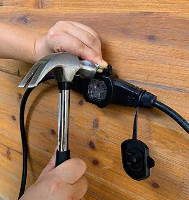 Alt view image 5 of 6 - Kutatek 30Ft 14/3 Multi-Outlet Heavy Duty Extension Cord, 6 Outlets Evenly Spaced Every 5Ft,Indoor/Outdoor Christmas Lighting, Holiday Decorations, Uplighting, Stage Backlines,UL Listed