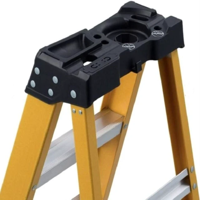 Alt view image 2 of 6 - DEWALT 6' Fiberglass Stepladder