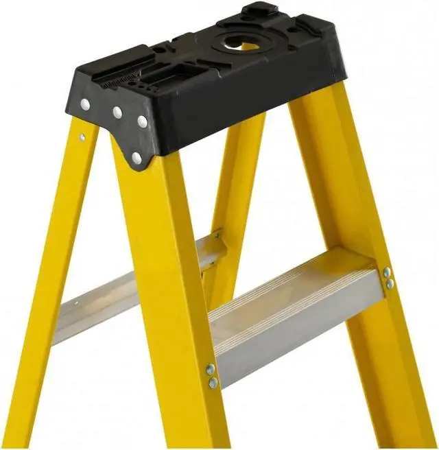 Alt view image 2 of 5 - 8' Fiberglass Step Ladder, 12' Reach, 250 lbs Load Capacity