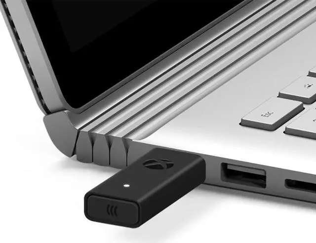 Alt view image 3 of 4 - microsoft xbox wireless adapter for windows  bulk packaging  new 2017 version