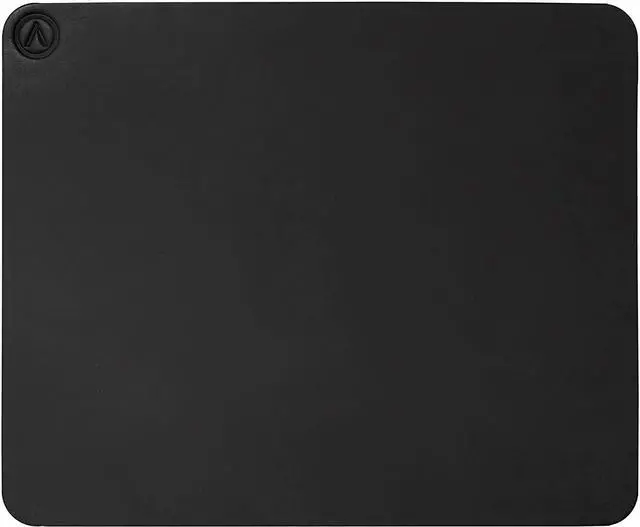 Main image of Azio Retro Classic Mouse Pad (Black)