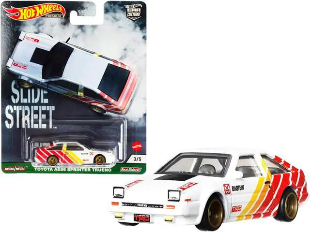 Main image of Hot Wheels Car Culture Toyota AE86 Sprinter Trueno Slide Street 3/5