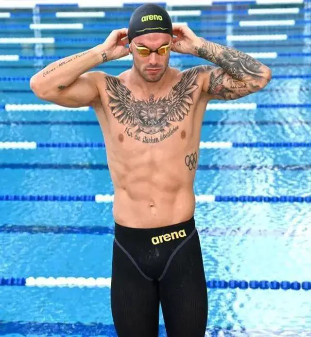 Alt view image 3 of 6 - Arena Unisex Cobra Ultra Swipe Mirror Lens, Swim Goggles, Yellow Copper/Black